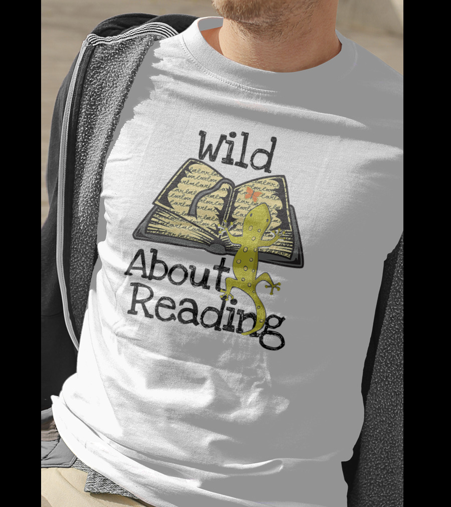 Wild About Reading Gecko Book Love T-Shirt