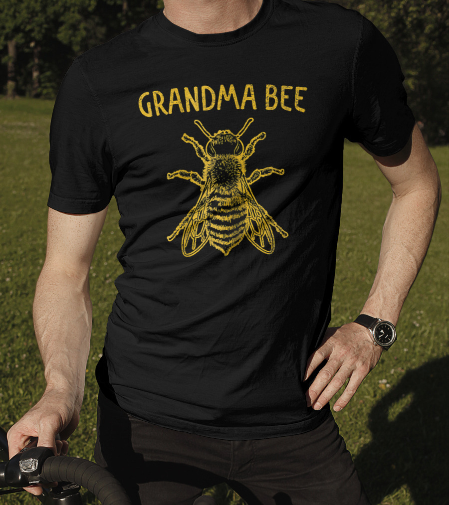 Grandma Bee Keeper Apia T-Shirt