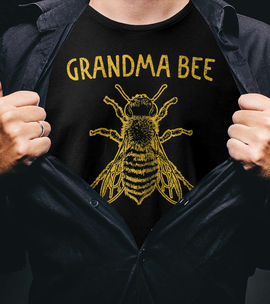 Grandma Bee Keeper Apia T-Shirt