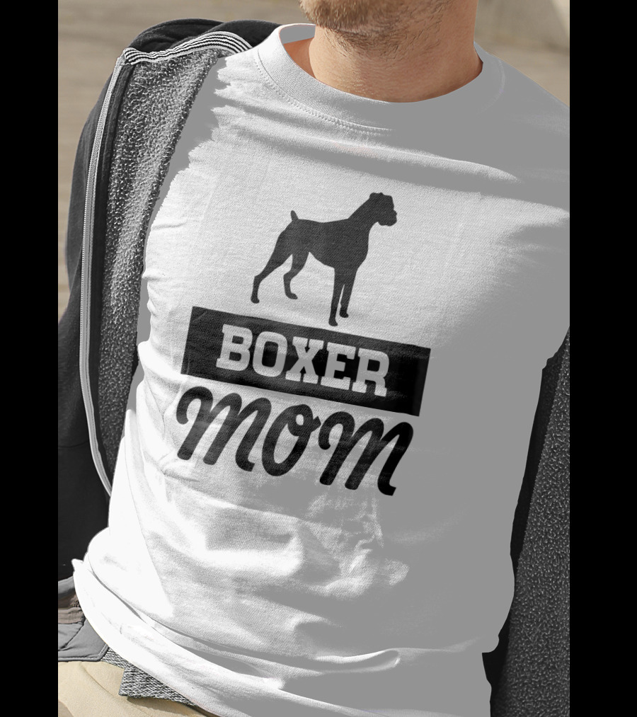 Boxer Mom Dog Mom T-Shirt