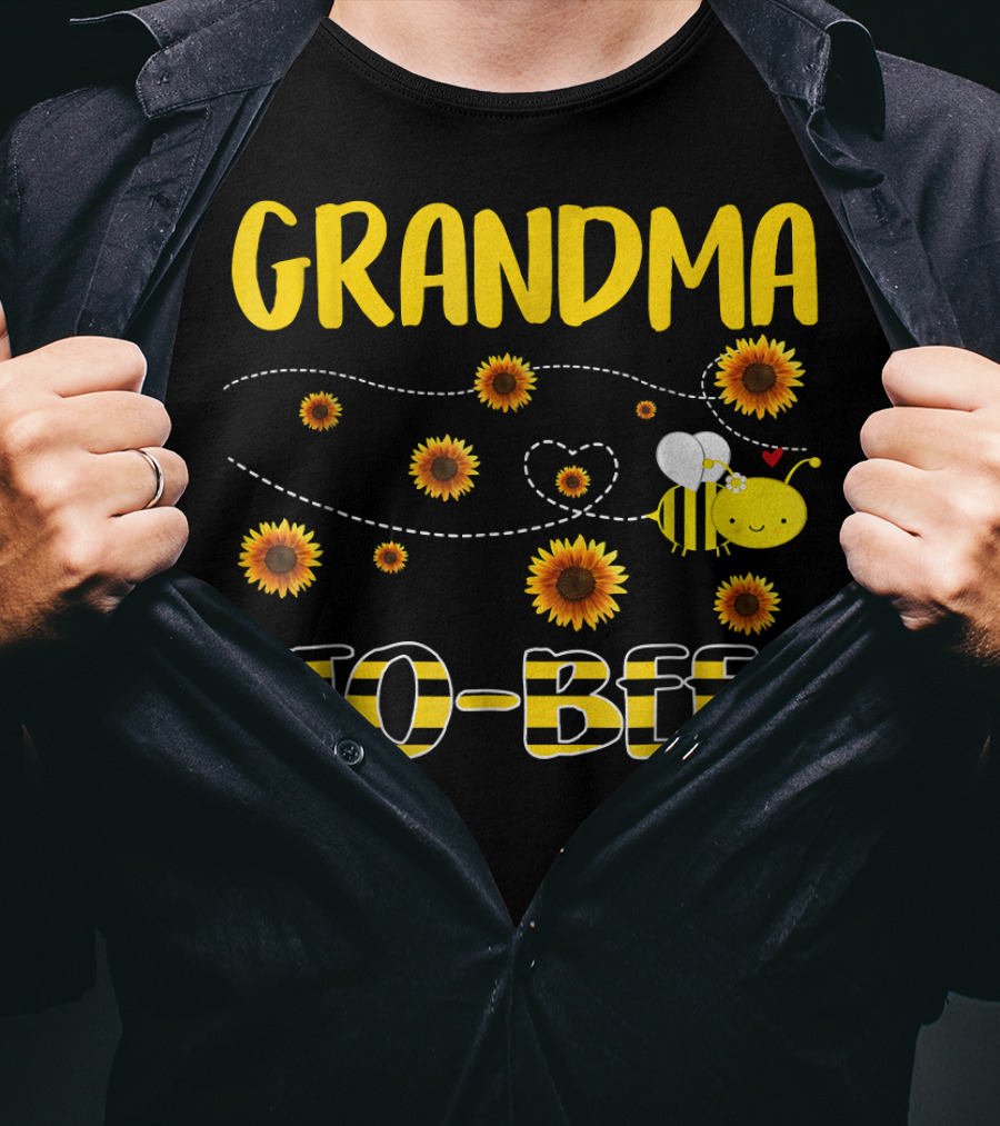GRANDMA TO BEE Sunflowers And Bee T-Shirt