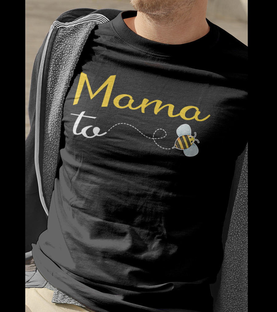 Mama To Bee Baby Shower Funny Mommy Bee-Themed T-Shirt