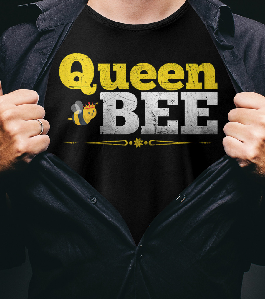 Queen Bee With Crown Boss Lady T-Shirt