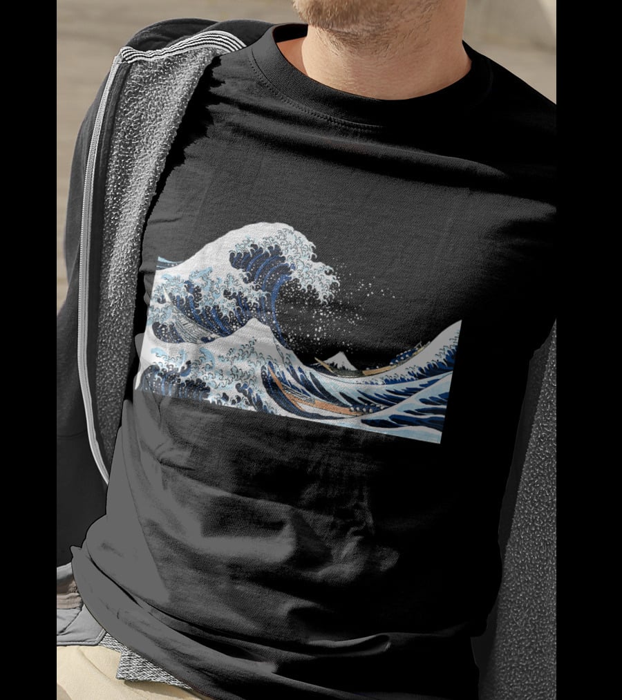 The Great Wave Off Kanagawa Hokusai Japan Iconic T-Shirt