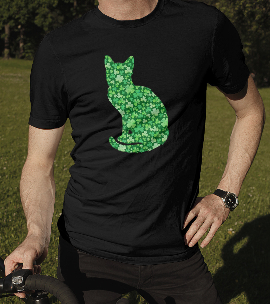 Shamrock Cat St Patrick's Day Irish Green Clover T-Shirt