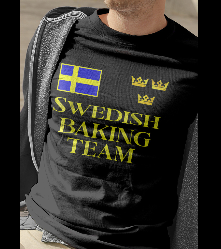 Swedish Baking Team Christmas Cookies Swedish Flag And Three Crowns T-Shirt