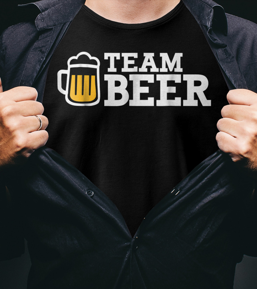 TEAM BEER MUG T-Shirt