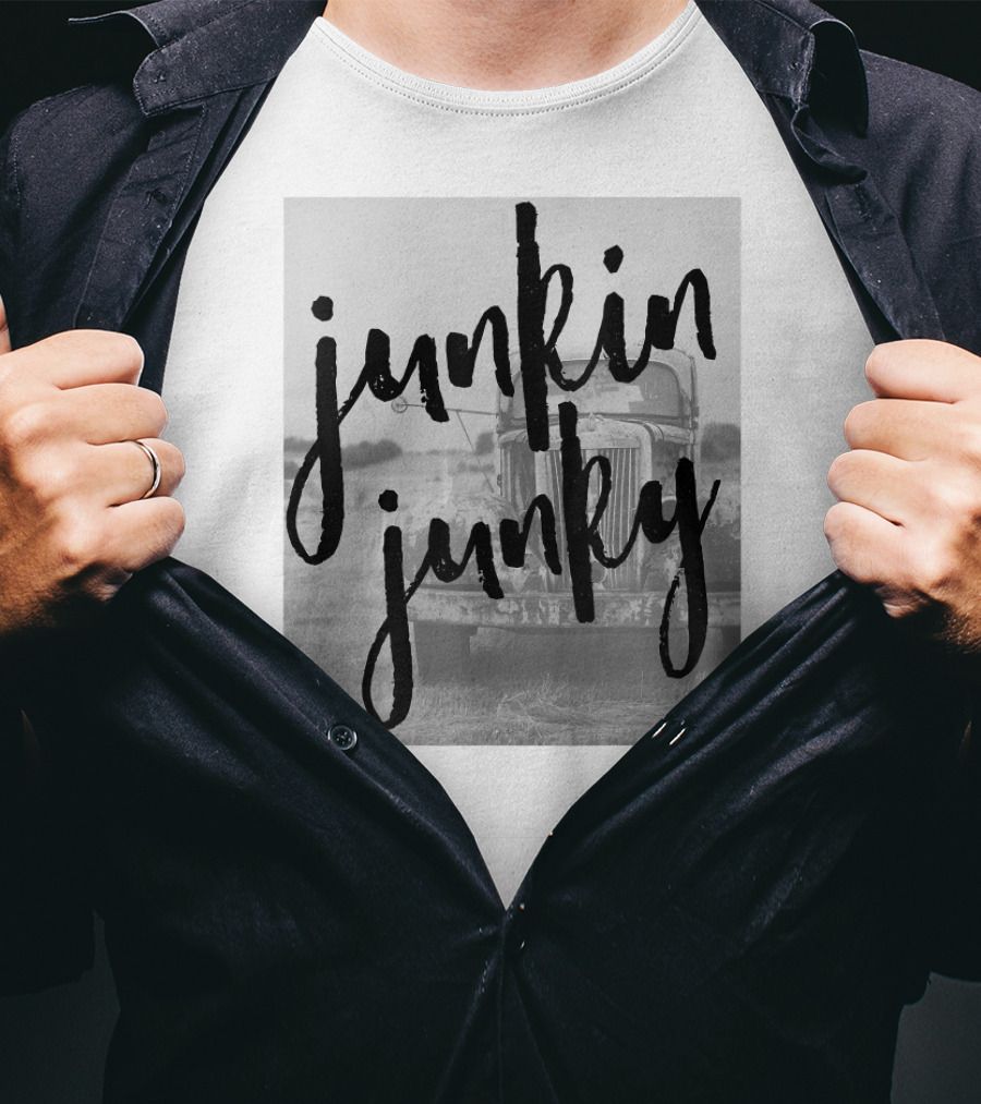 Junkin Junky Vintage Pick Up Truck T-Shirt