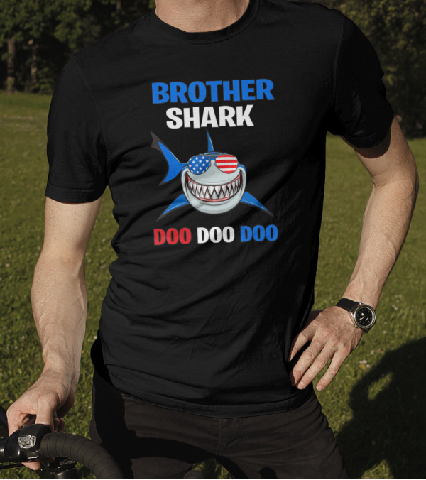 Brother Shark Doo Doo Doo 4th Of July Patriotic Sunglasses T-Shirt