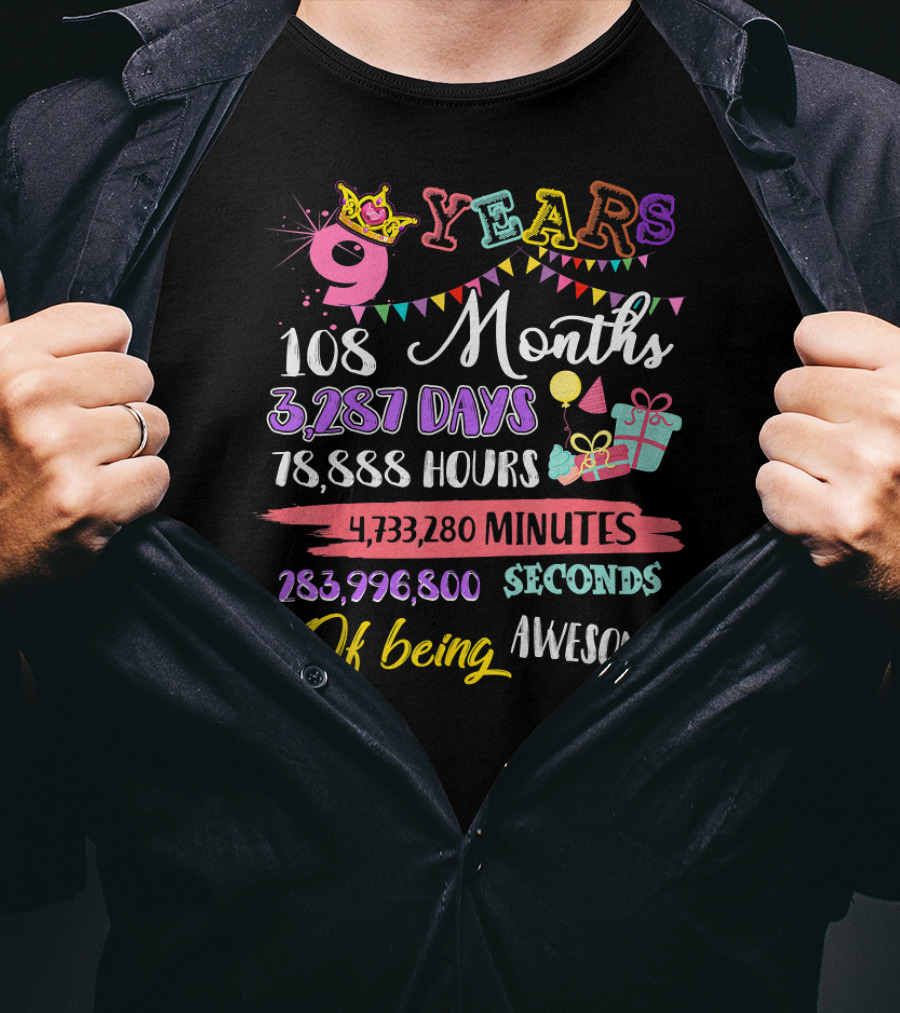 9 Years Birthday Celebration For Girls With Crown And Gifts T-Shirt
