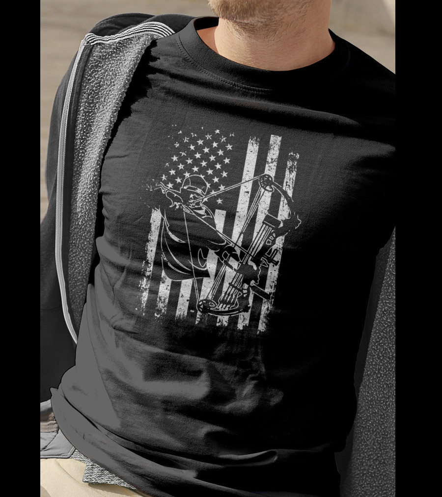 American Flag Archery Bow Hunting Compound Bow Hunter T-Shirt