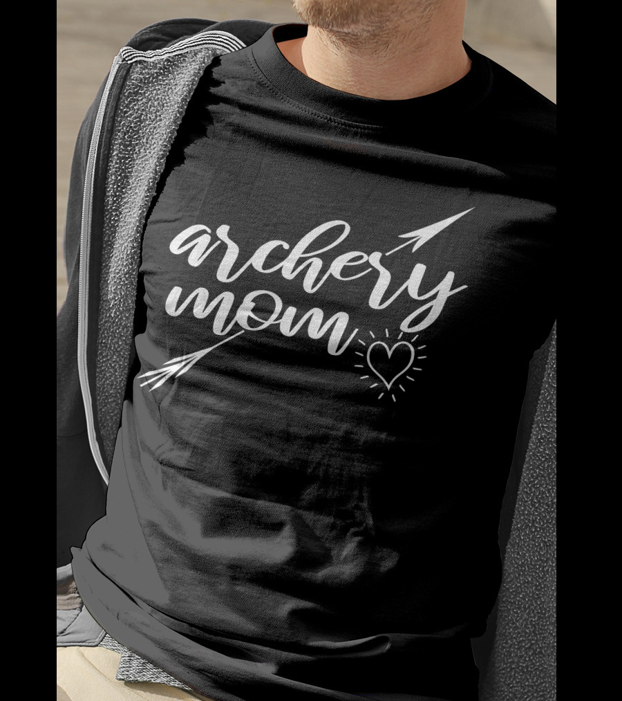 Archery Mom Arrow Heart T-Shirt
