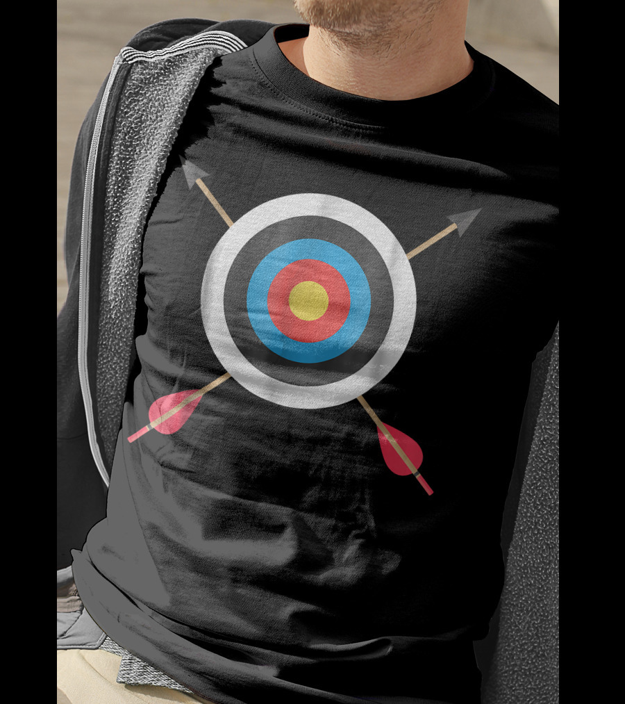 Archery Target With Crossed Arrows T-Shirt