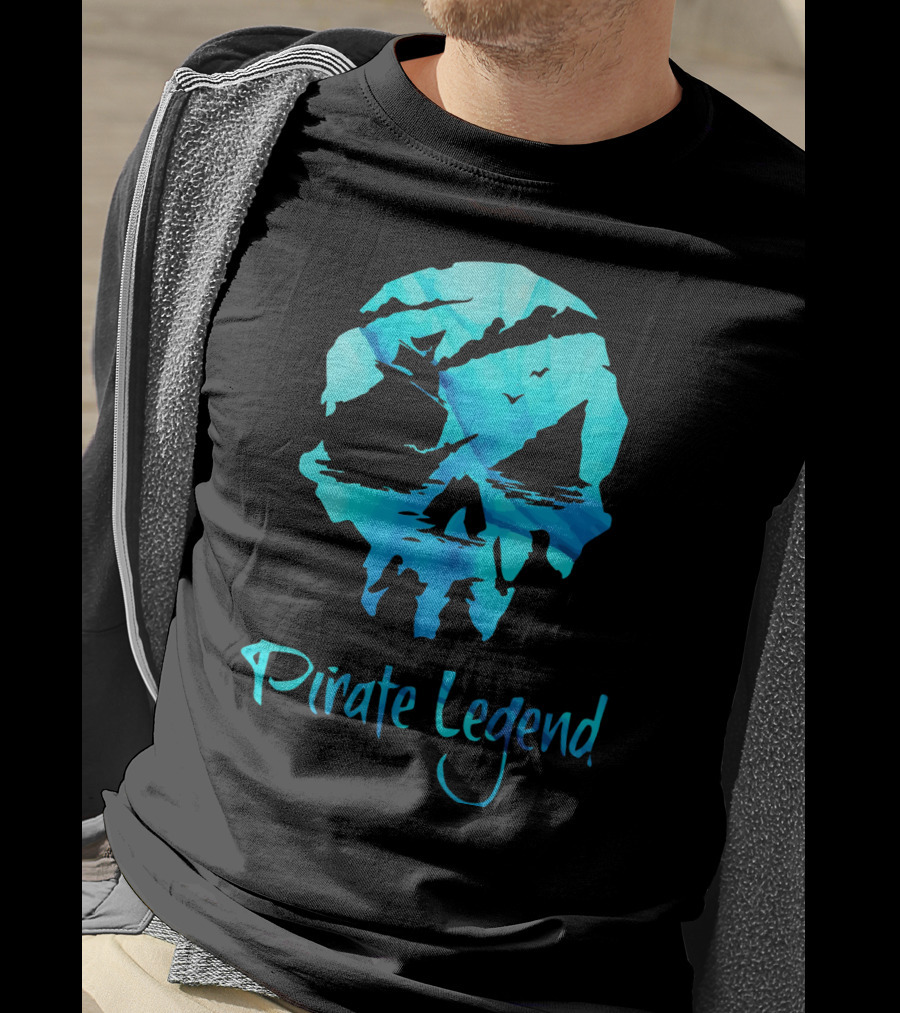 Pirate Legend Skull With Blue Ocean T-Shirt