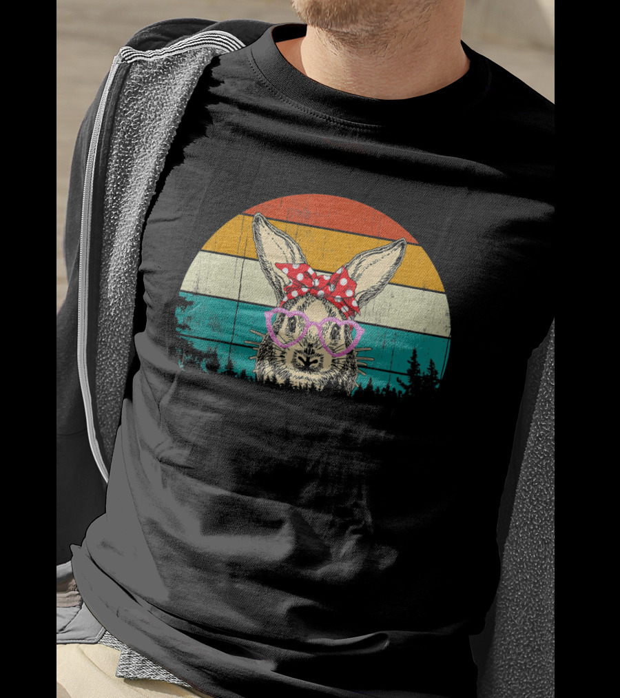 Vintage Bunny Rabbit Pink Glasses Hipster Easter Retro Sunset Bow Tie T-Shirt