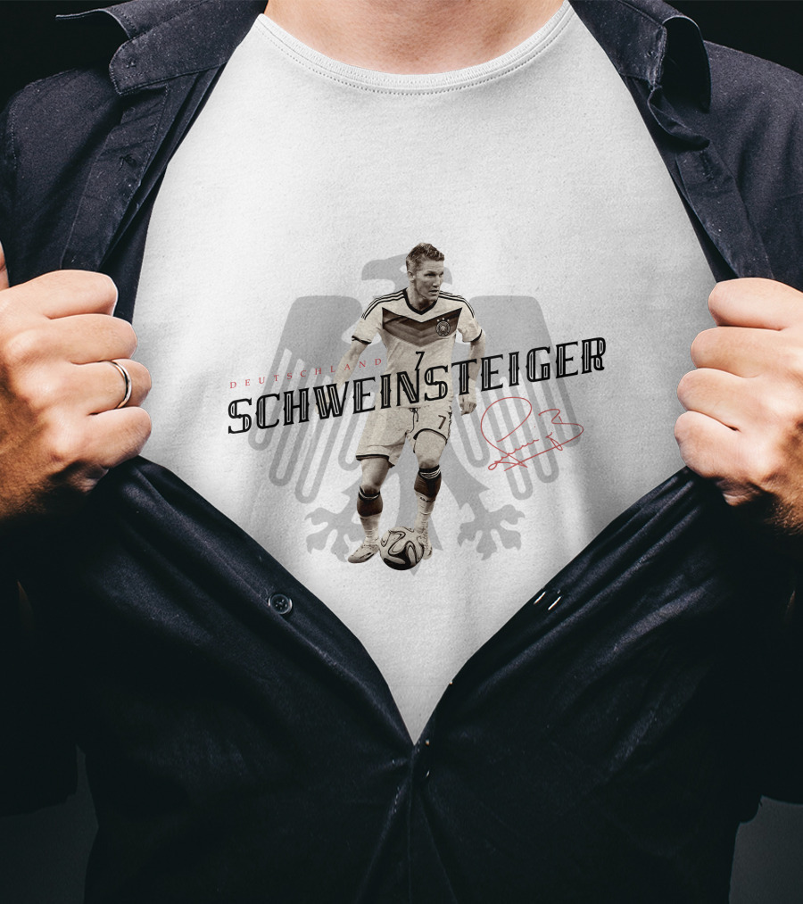 Deutschland Schweinsteiger Soccer Player Avec Ballon T-Shirt
