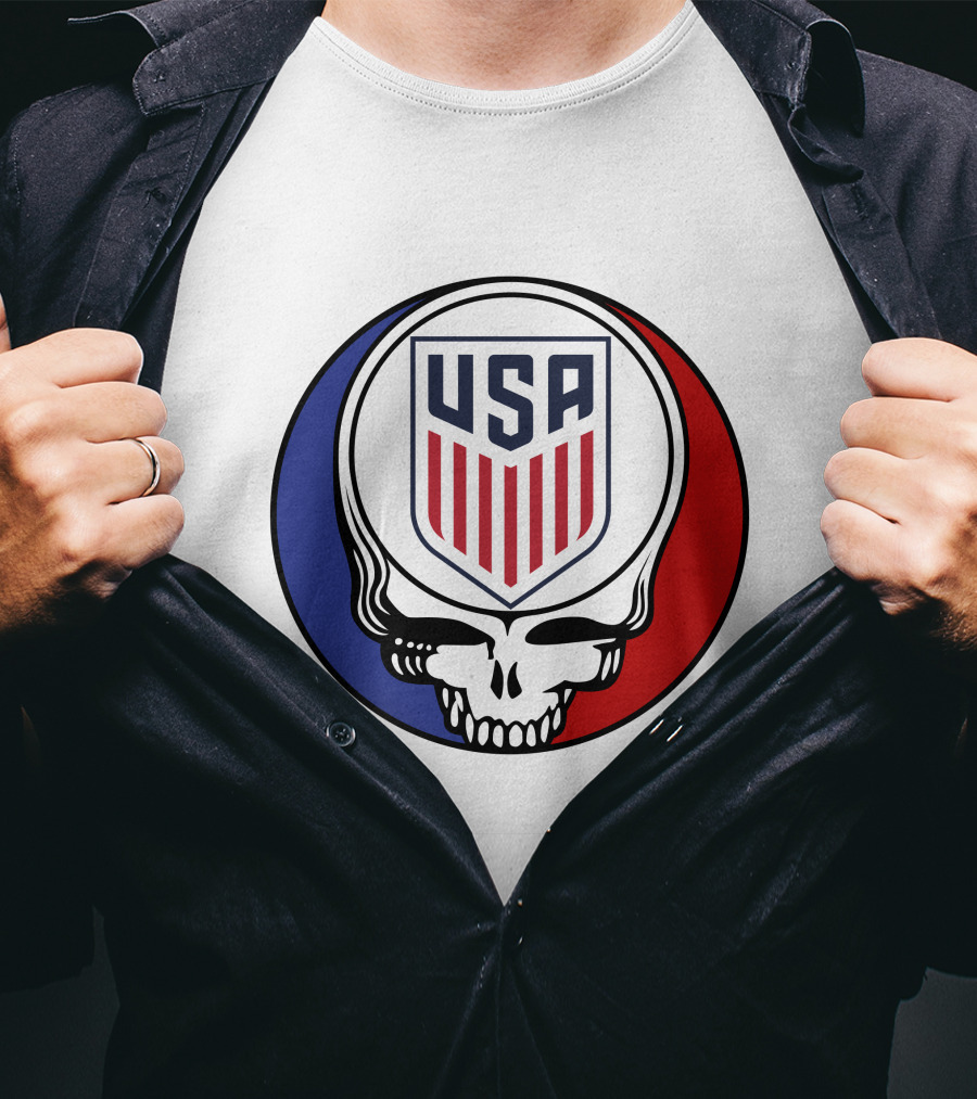 USA Soccer Grateful Dead Skull Logo Red Blue Badge T-Shirt