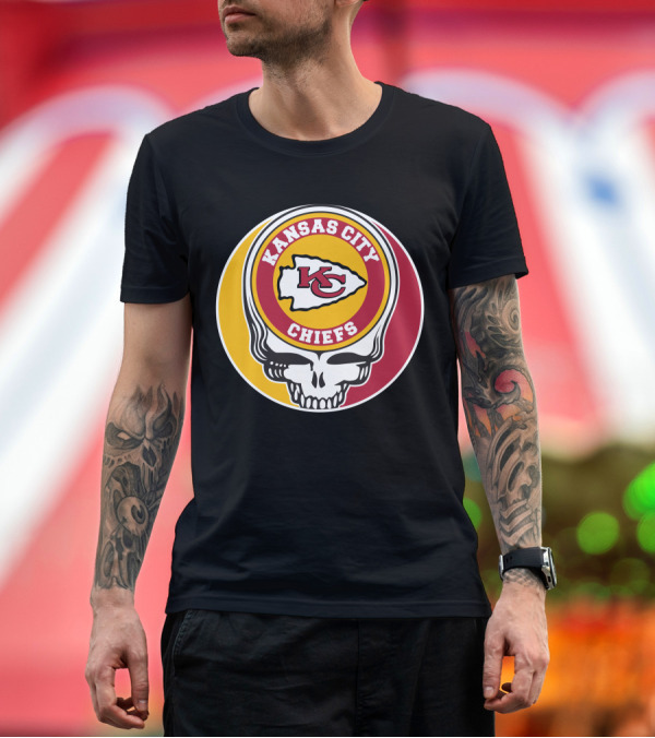 Premium T-Shirt: Kansas City Chiefs Grateful Dead Skull Logo Collaboration T-Shirt Kansas City Chiefs Grateful Dead Skull Logo Collaboration T-Shirt