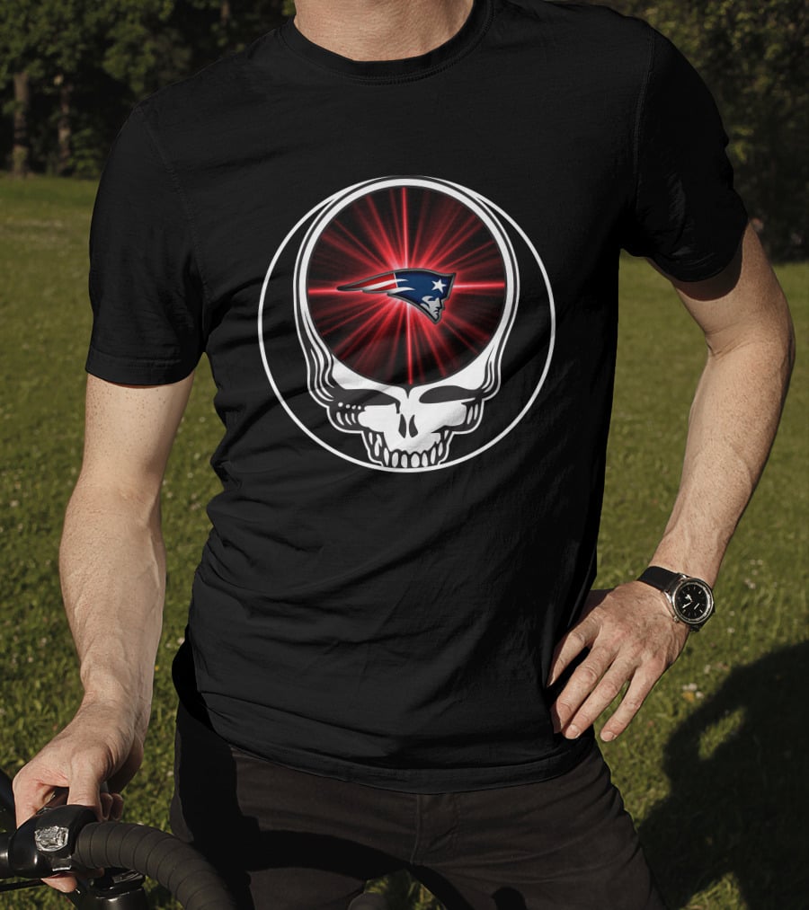 New England Patriots Skull Radiant T-Shirt