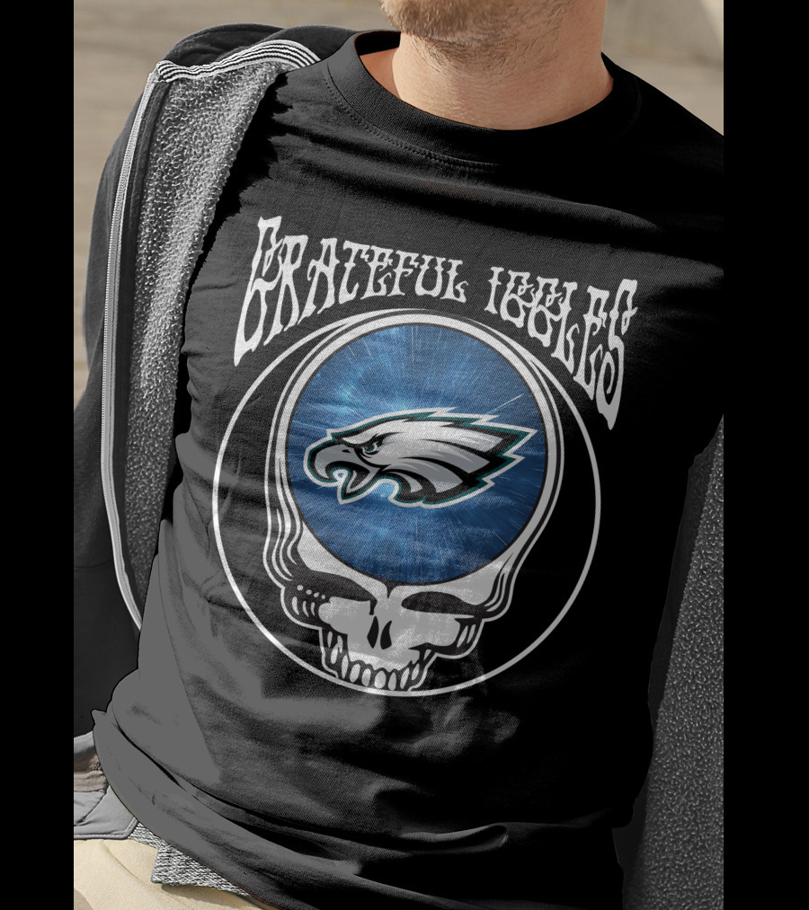 Grateful Iggles Eagle Skull Badge T-Shirt