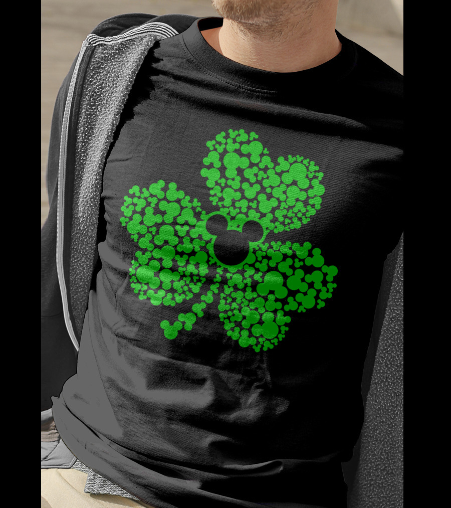 SHAMROCK Mouse Icon Themed St. Patrick's Day Green Flowers T-Shirt