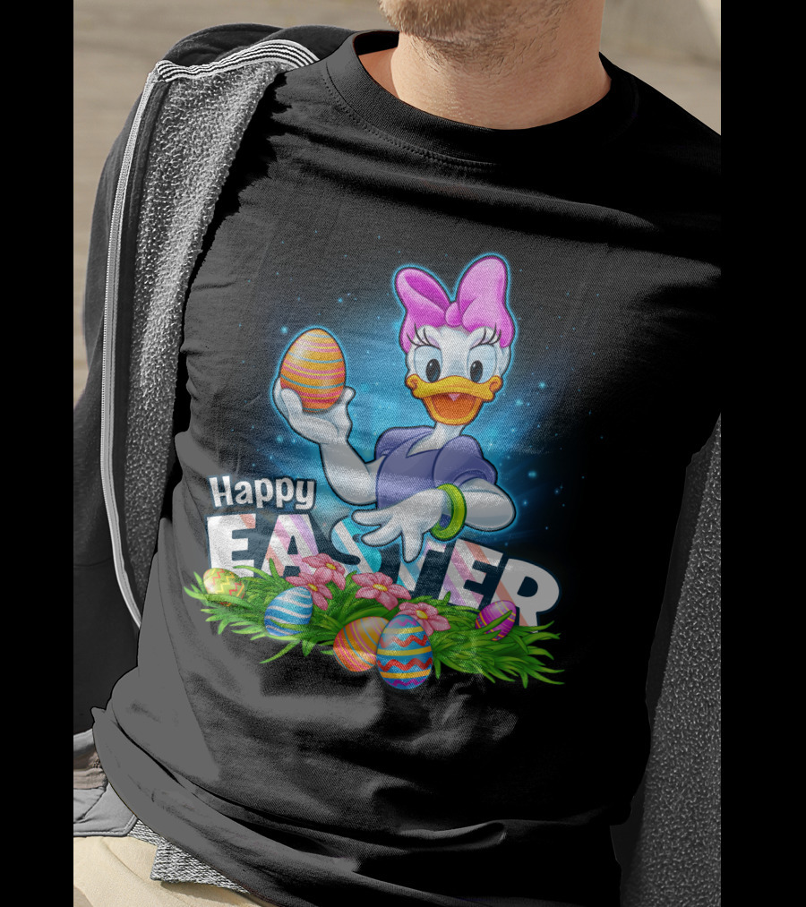 DAISY Duck Holding Easter Eggs Happy Easter T-Shirt