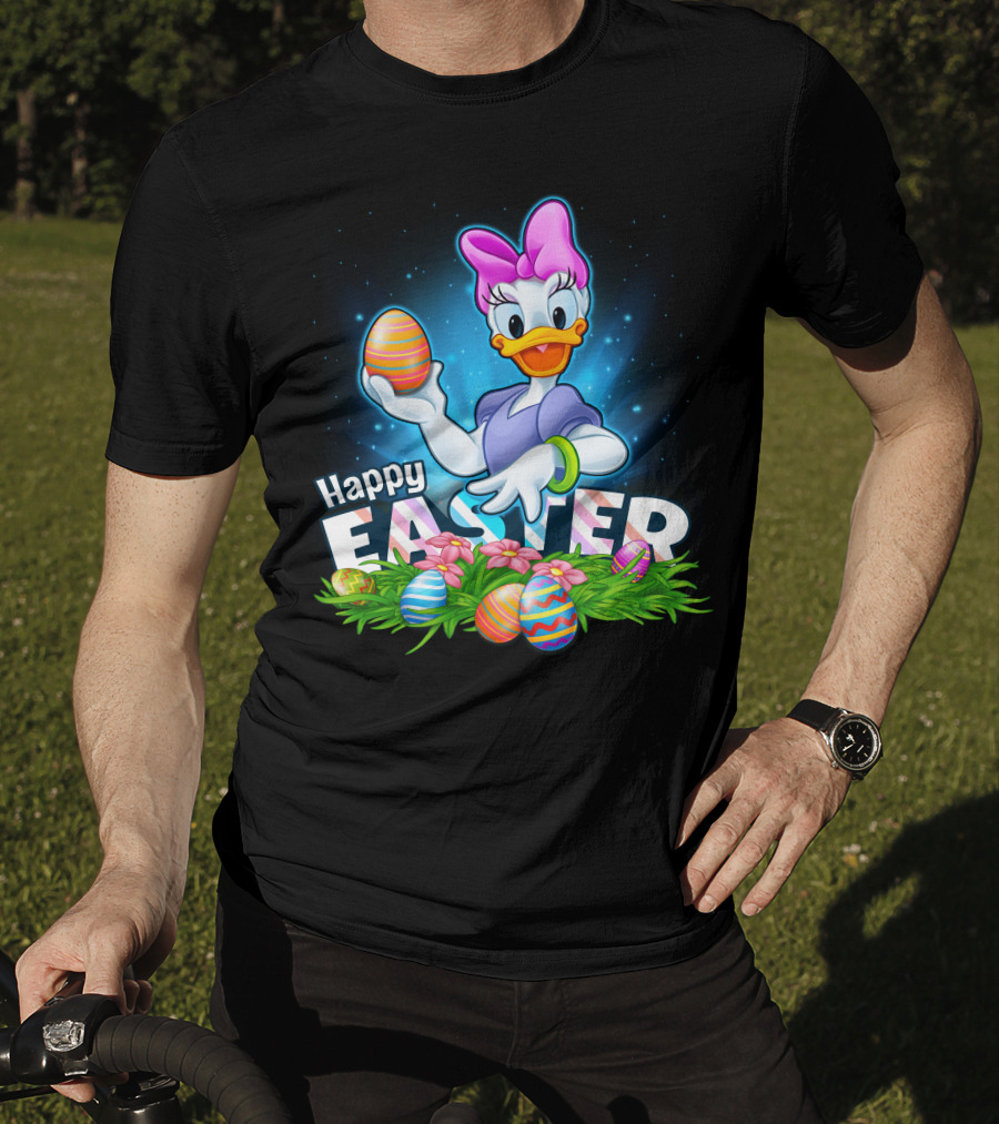 DAISY Duck Holding Easter Eggs Happy Easter T-Shirt