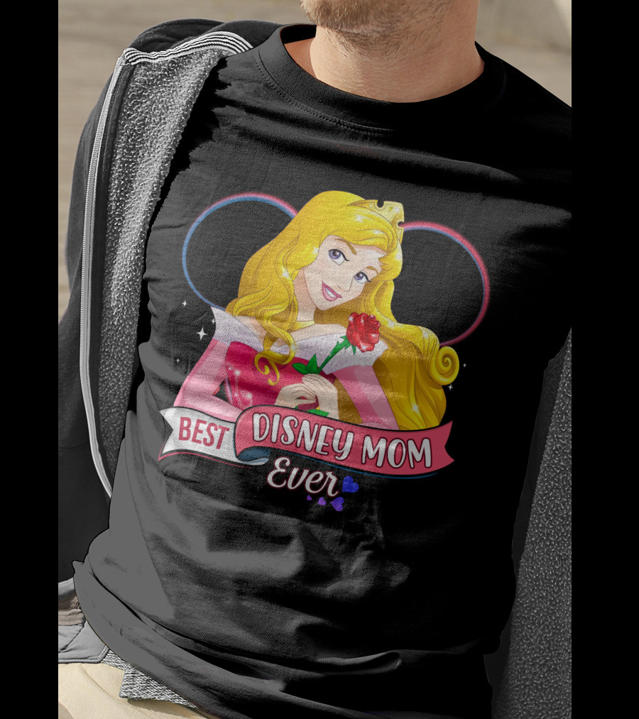 Best Disney Mom Ever Aurora Princess Holding Red Rose T-Shirt