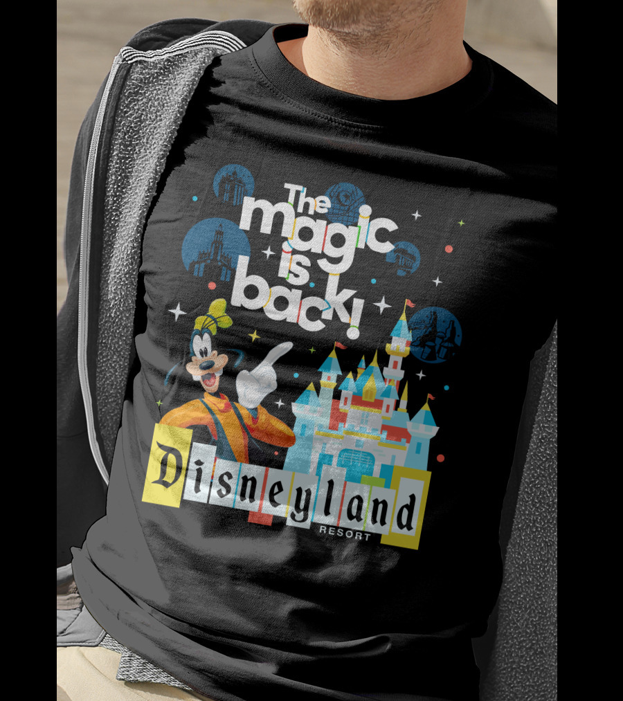 The Magic Is Back Goofy Disneyland Resort T-Shirt