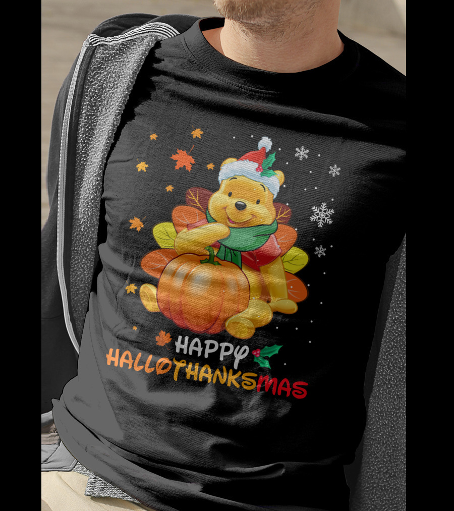 Happy Hallothanksmas Winnie Pumpkin Santa Hat Snowflakes T-Shirt