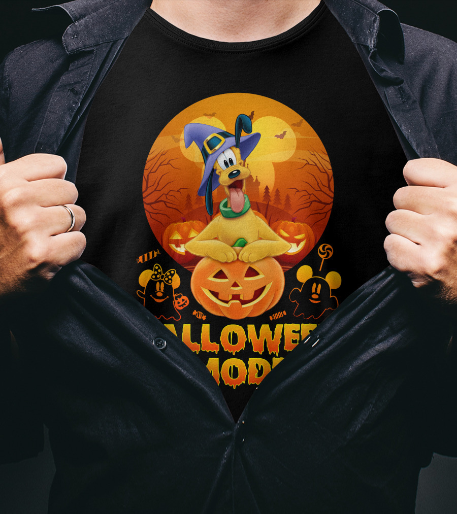 Pluto Halloween Mode With Witch Hat And Pumpkin Decorations T-Shirt