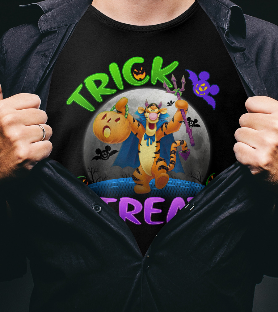 Trick Or Treat Tigger Disney Halloween Celebration With Pumpkins And Bat T-Shirt