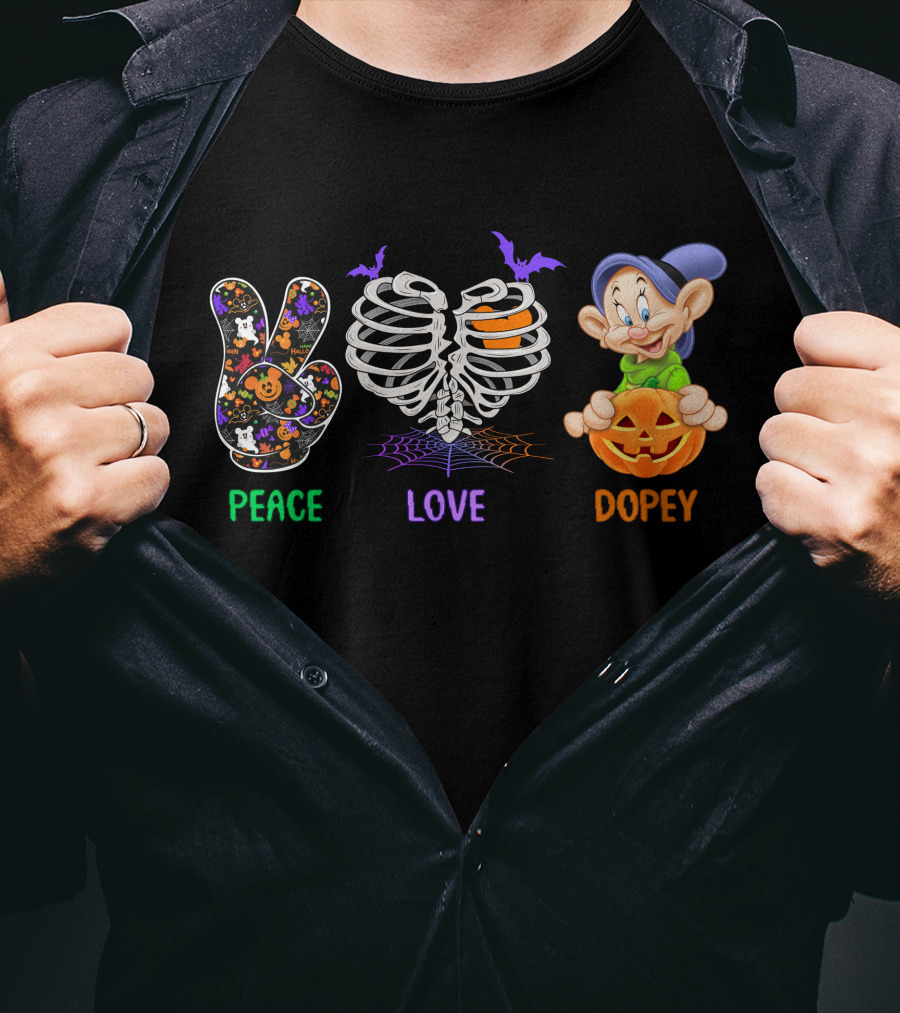 Peace Love Dopey Halloween Skeleton Pumpkin T-Shirt