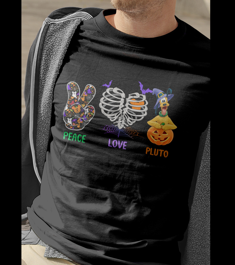 Peace Love Pluto Halloween Pumpkin And Skeleton Rib Cage With Bat Accents T-Shirt