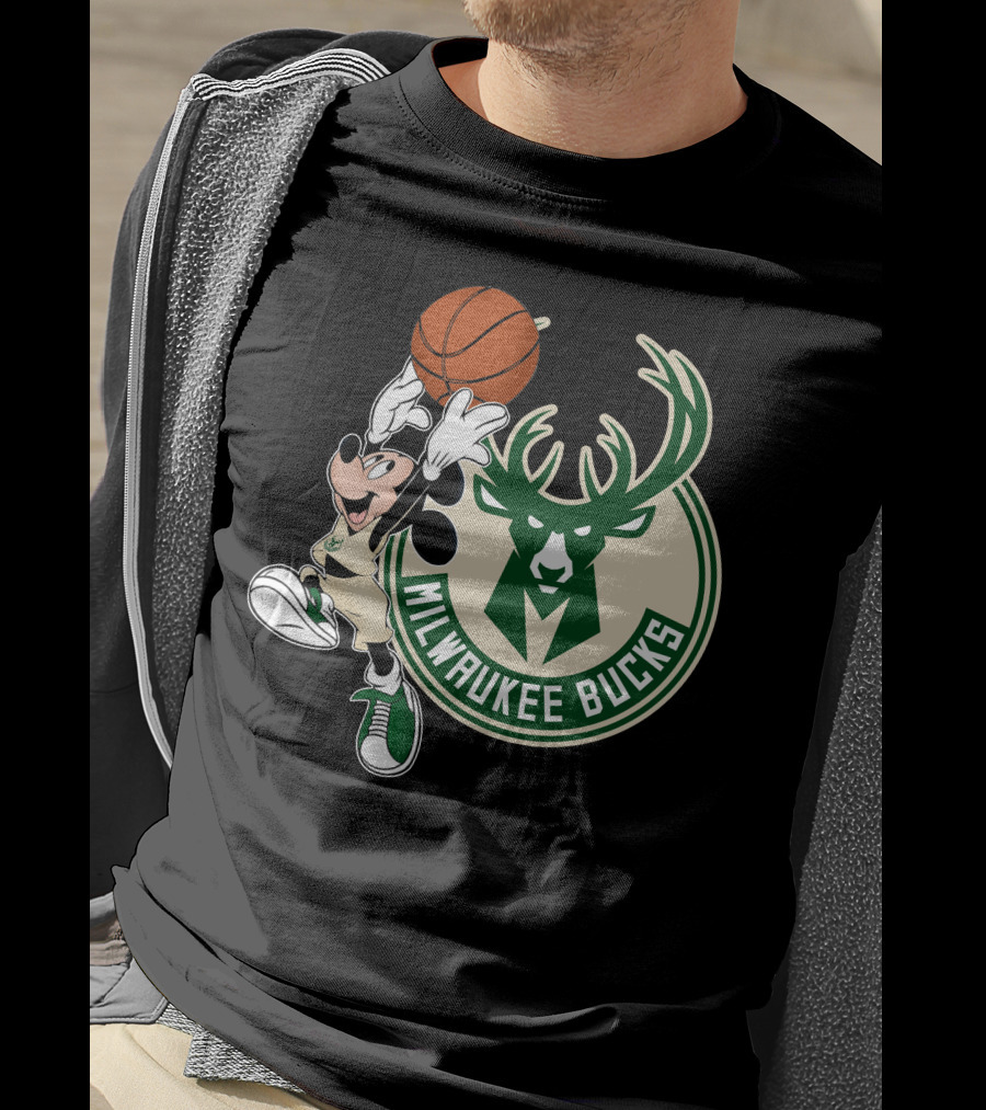 Mickey Milwaukee Bucks Basketball T-Shirt