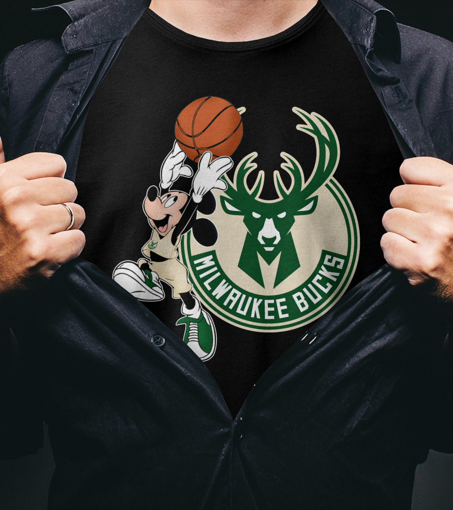 Mickey Milwaukee Bucks Basketball T-Shirt