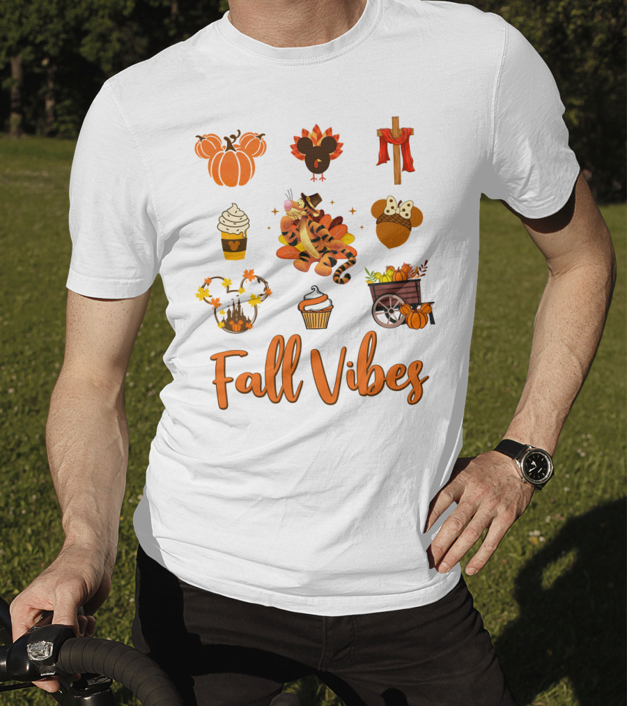 Tigger Fall Vibes Autumn Pumpkin Coffee Castle Thanksgiving Cupcake Harvest T-Shirt