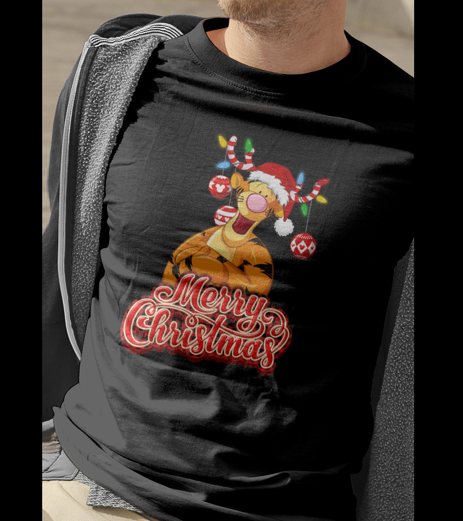Merry Christmas Tigger Santa Hat Festive Lights And Ornaments T-Shirt