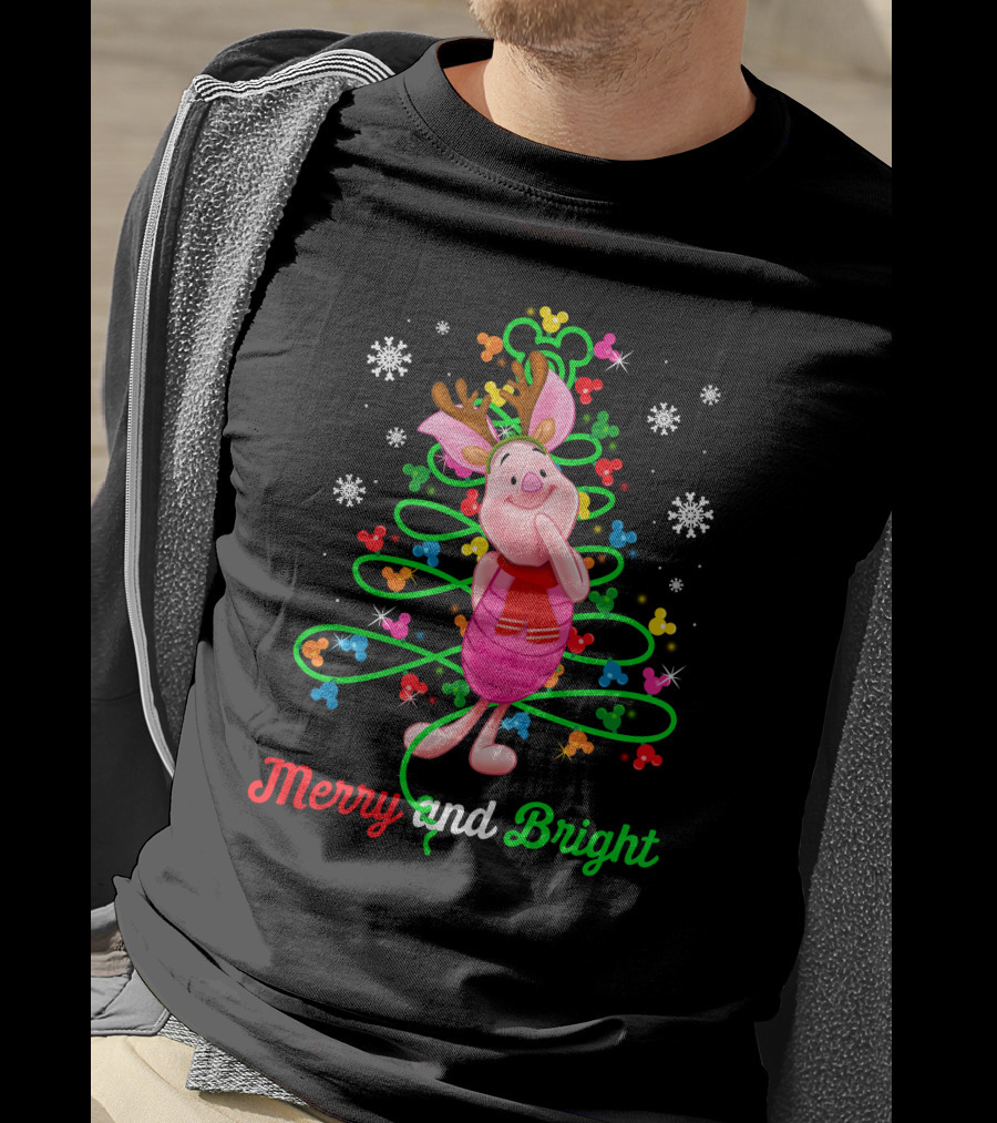 Merry And Bright Piglet Reindeer Christmas Tree Snowflakes T-Shirt