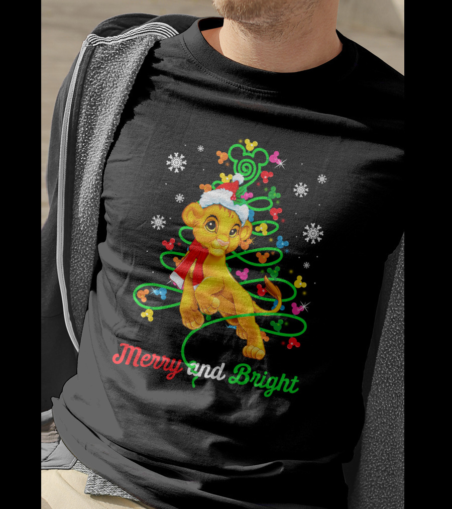 Merry And Bright Simba Christmas Snowflakes Santa Hat T-Shirt
