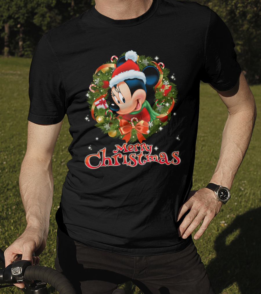 Merry Christmas Minnie Mouse Wreath With Santa Hat And Gifts T-Shirt