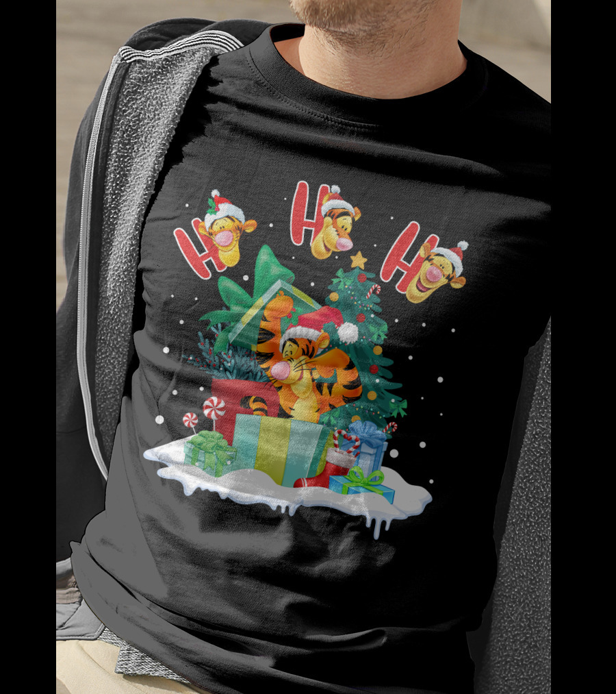 Tigger Ho Ho Ho Christmas Presents And Tree T-Shirt