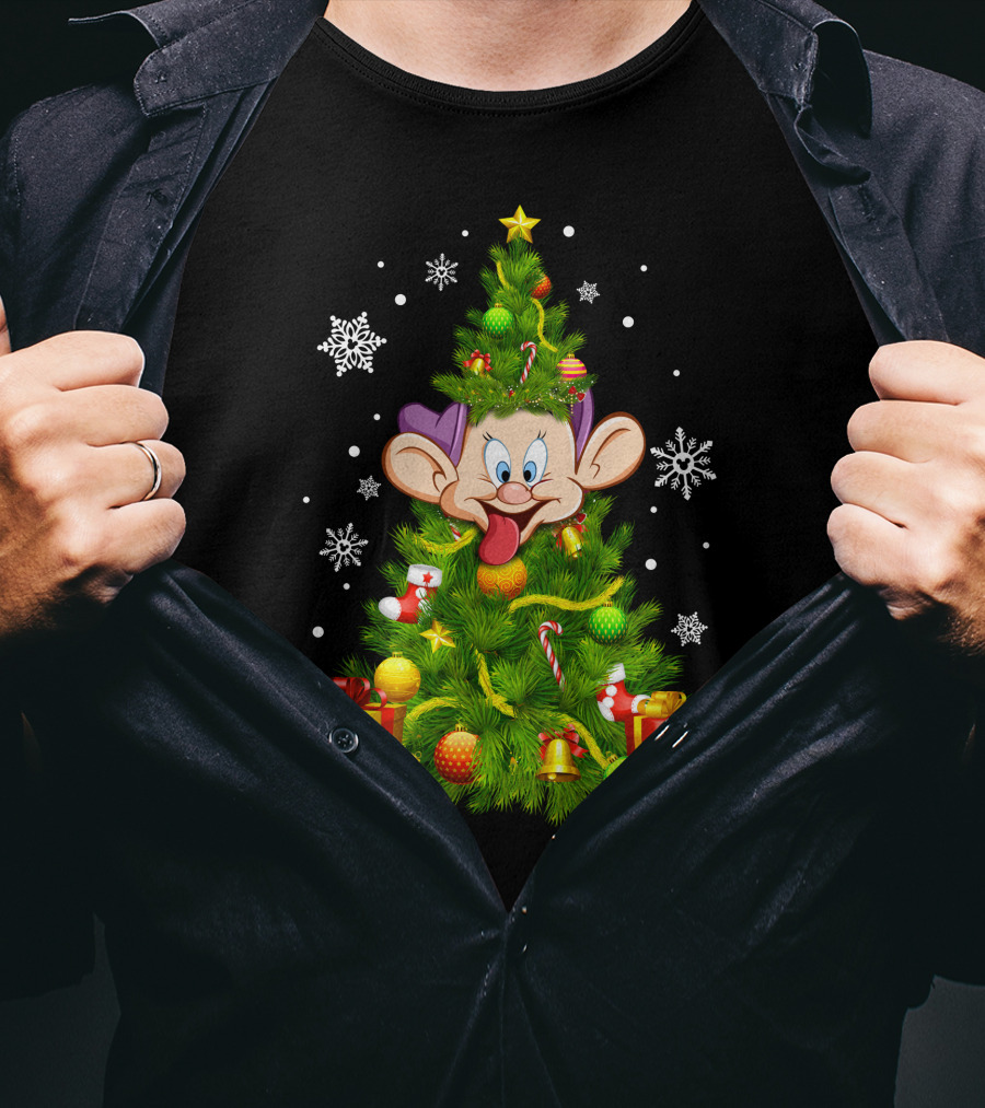 Dopey Christmas Tree Festive Decorations Snowflakes And Gifts T-Shirt