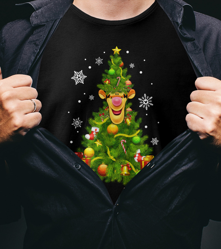 Tigger Christmas Tree With Snowflakes And Gifts T-Shirt