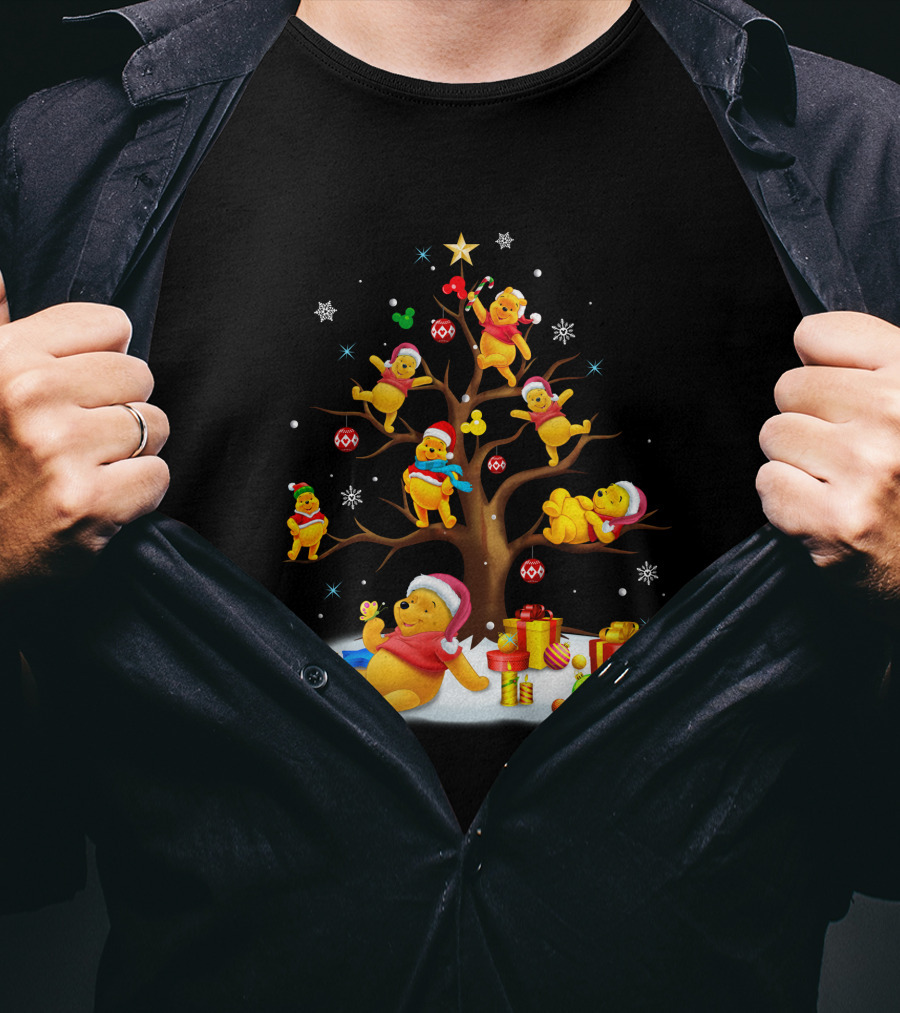 Pooh Bear Christmas Tree With Santa Hat And Presents T-Shirt