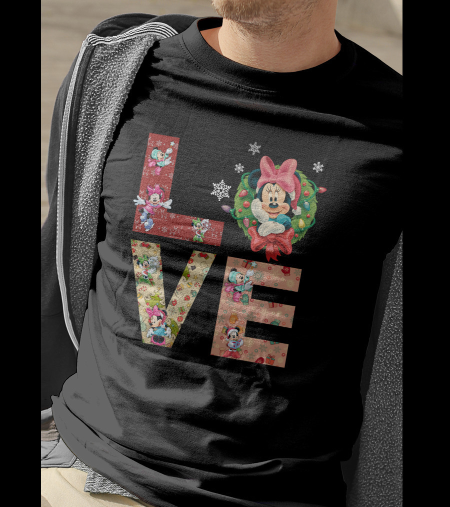 Love Minnie Mouse Christmas Wreath Holiday Snowflakes T-Shirt