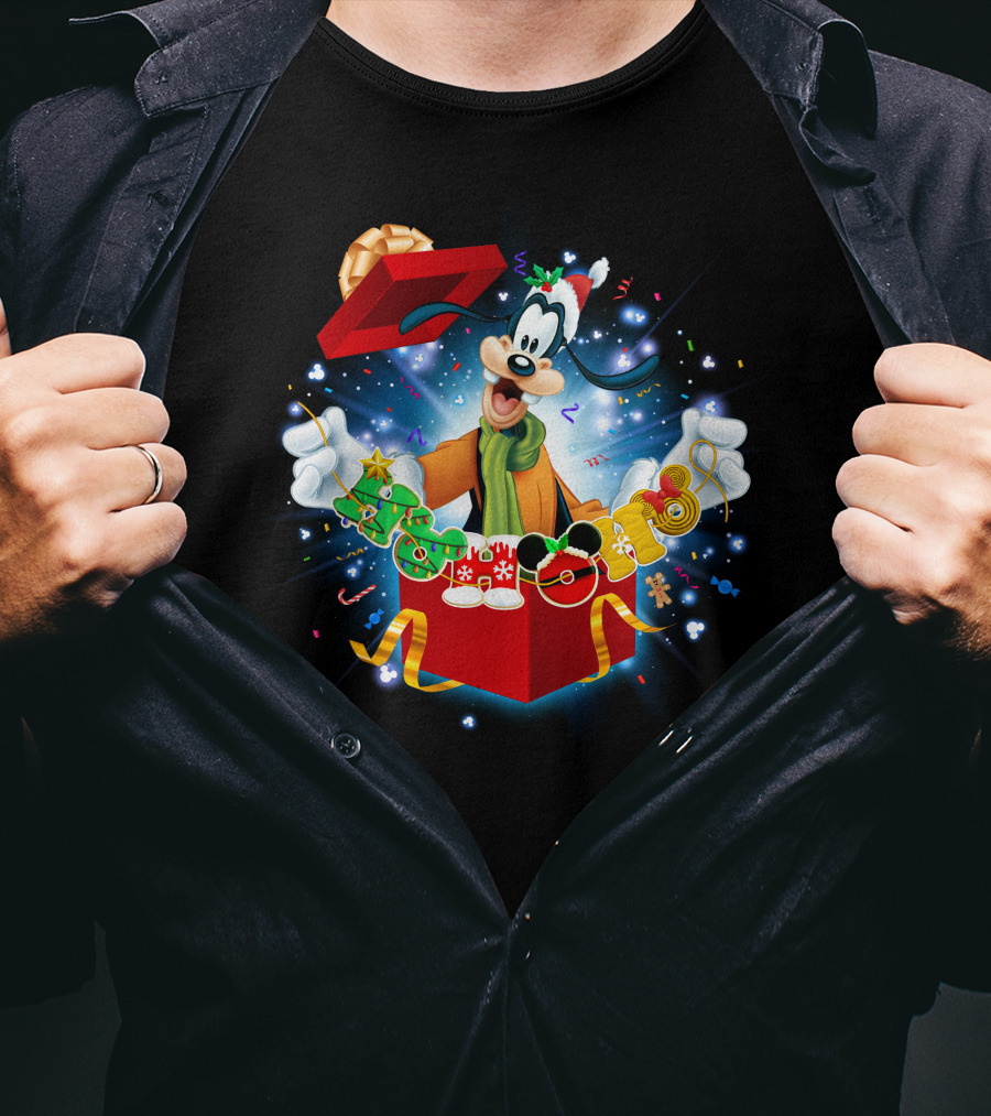 Goofy Christmas Gift Box With Mickey Mouse Ornaments T-Shirt