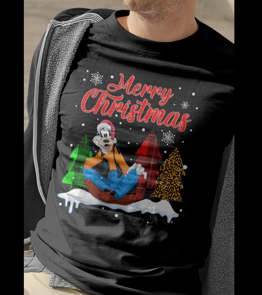 Merry Christmas Goofy With Plaid And Leopard Trees Snowflakes T-Shirt