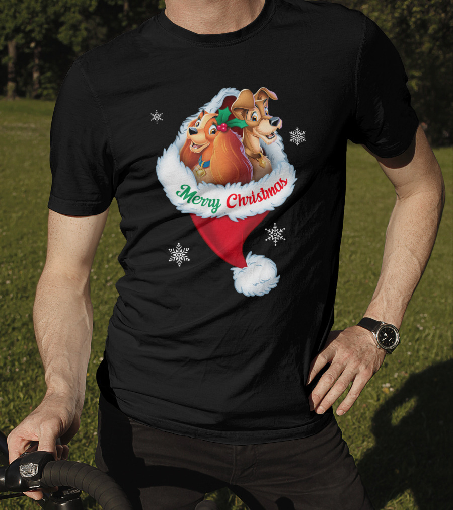 Merry Christmas Lady And The Tramp Holiday Santa Hat Snowflakes T-Shirt