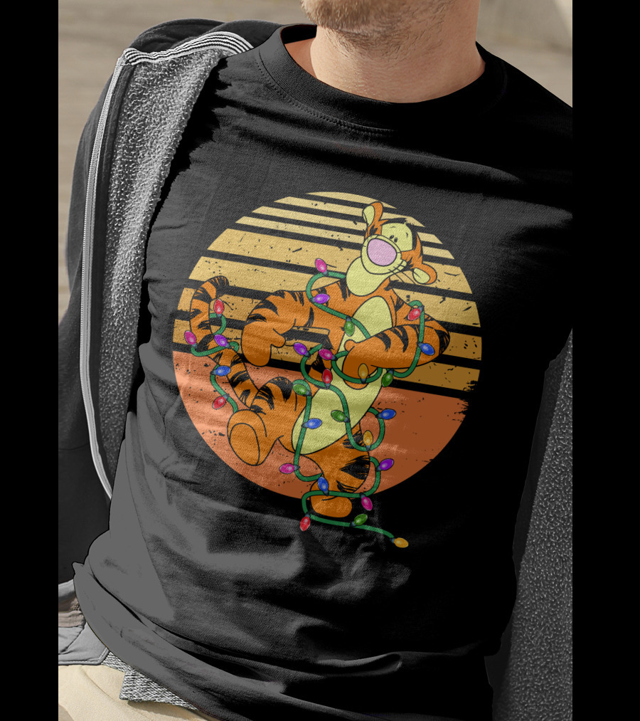 Tigger Christmas Lights Retro Sunset T-Shirt